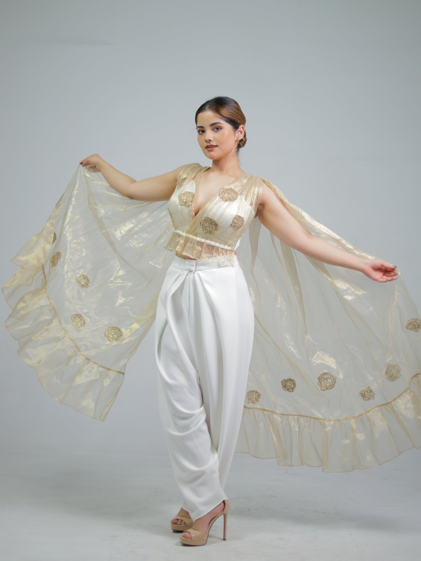 ETHEREAL VEIL | Blouse