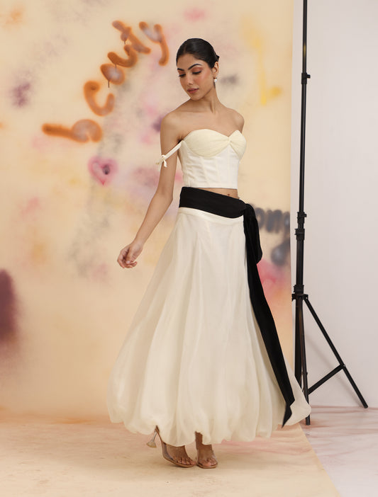 Cloud Hem Bow Skirt - Cloud Dancer
